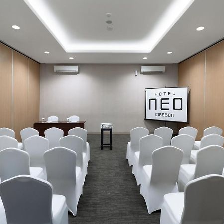 Hotel Neo Cirebon By Aston Exterior photo