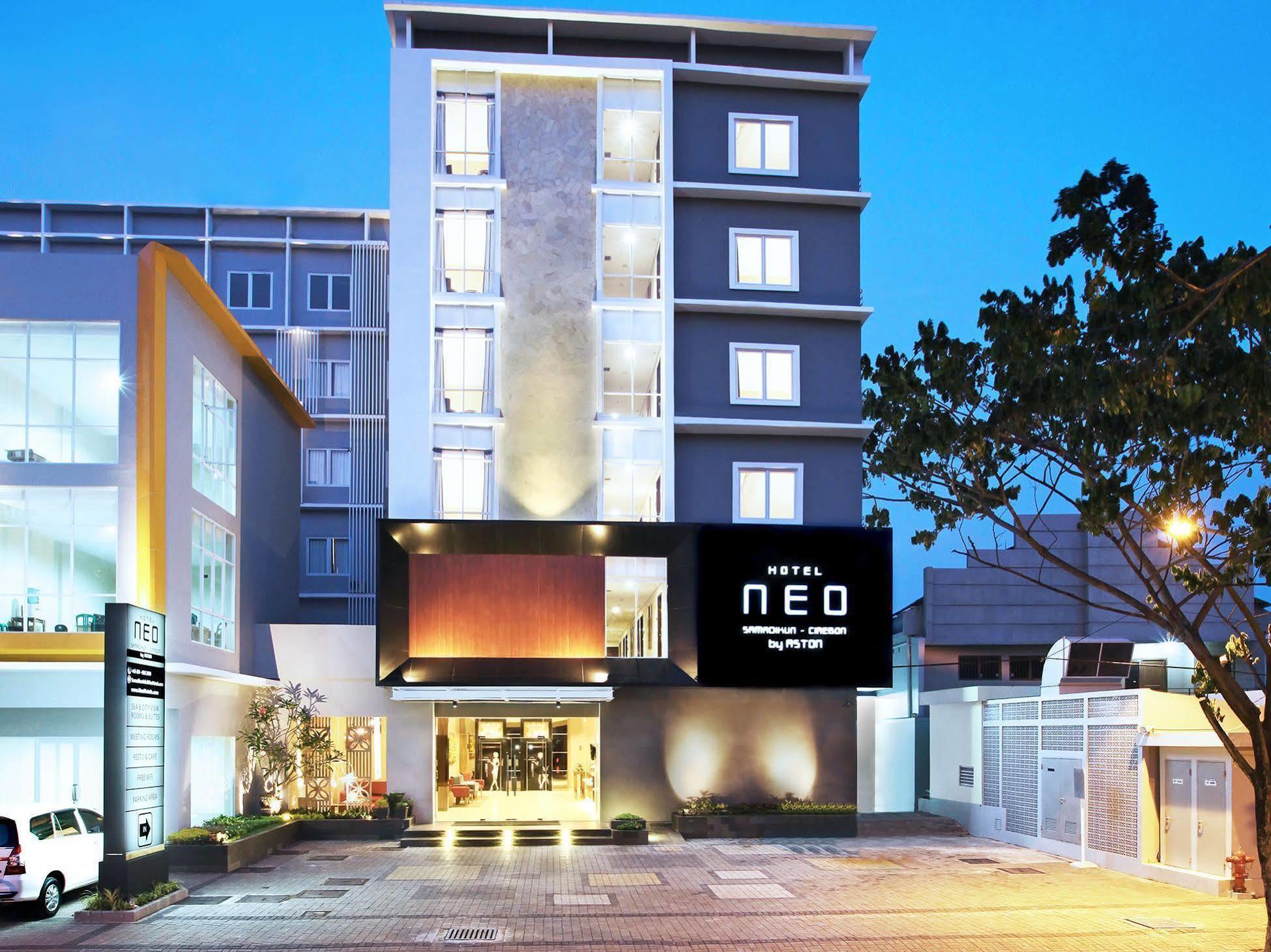 Hotel Neo Cirebon By Aston Exterior photo
