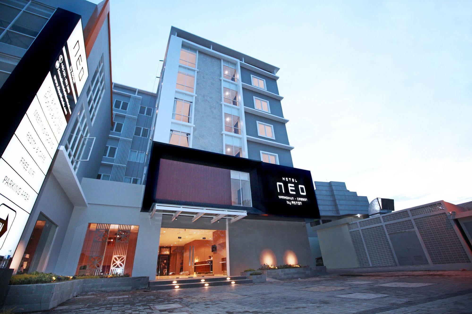Hotel Neo Cirebon By Aston Exterior photo